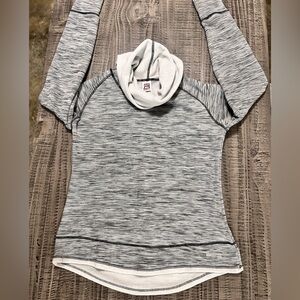 Avalanche Light Gray Fleece Hoodie